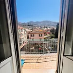 شقة Sottovento