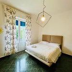 Sottovento شقة *